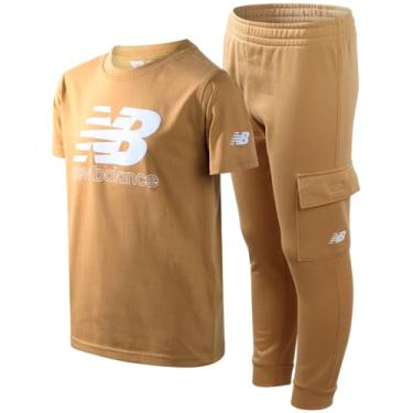 Imagem de New Balance Conjunto de 2 peças de moletom e camiseta de desempenho de manga comprida para meninos Active Jogger (8-20), Caqui, 10