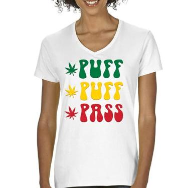Imagem de Camiseta feminina Puff Puff Pass gola V 420 Weed Lover Pot Leaf Smoking Marijuana Legalize Cannabis Funny High Pothead Tee, Branco, P