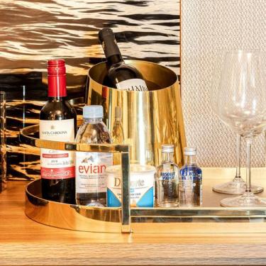 Imagem de Cachepot Geo Leo Romano Gold24K - St James