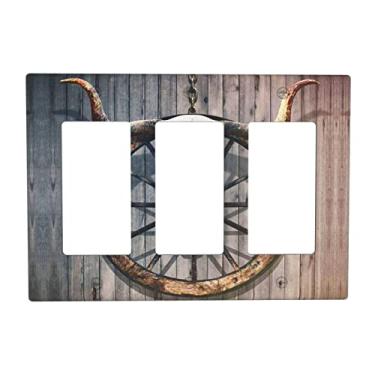 Imagem de Antlers Bull Skull Triple Rocker Light Switch Cover 3 Gang Placa de parede decorativa GFCI Interruptor elétrico Placa frontal de madeira rústica para porta de celeiro casa de fazenda chalé decora (animal com chifres longos)