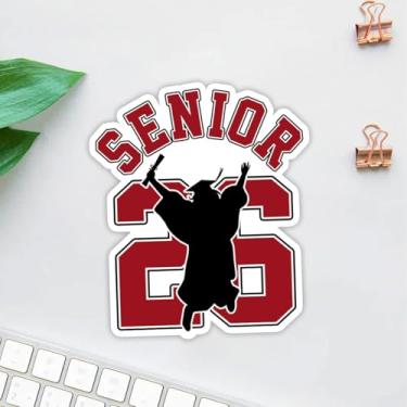Imagem de (3 peças) Adesivo de formatura para idosos 26 – Class of 2026 decalque de vinil de 7,6 cm à prova d'água para laptop, garrafa de água, caderno, carro, álbum de recortes – presente de graduação da