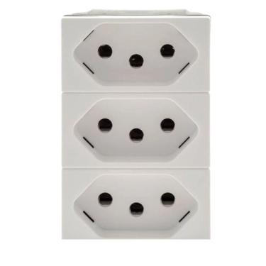 Imagem de Tomada Tripla 10a 2p+t Branca 615043bc Pial Plus+ Legrand
