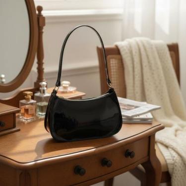 Imagem de Bolsa Baguete Pequena De Ombro Verniz Tendência Gringa - Urbano Bags, 