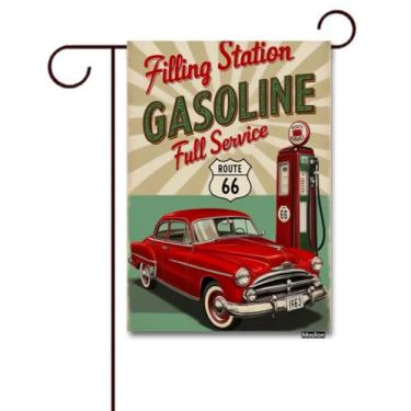 Imagem de Mugod Bandeira de jardim de carro vermelha clássica dos anos 1960 estação de gasolina rota 66 pôster retrô decorativo primavera verão bandeira de casa ao ar livre para jardim quintal gramado 30 x 45