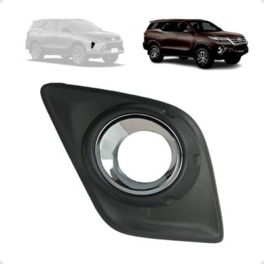 Imagem de MOLDURA DO FAROL DE MILHA COM FURO HILUX 2016 A 2019 LADO DIREITO (CROMADO) - SM-TY11140017-HL