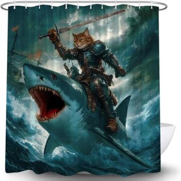 Imagem de Cortina de chuveiro divertida para gatos montando tubarão lutando no oceano azul náutico ondas do mar veleiro vintage decoração de banheiro cortina com ganchos