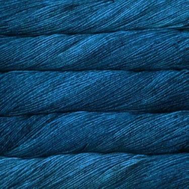 Imagem de Malabrigo Arroyo Fio tingido à mão (150 - Azul Profundo)
