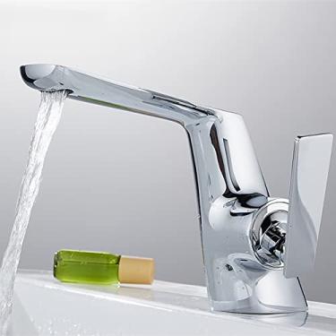 Imagem de Torneira para lavatório com cascata montada no convés do banheiro Torneiras misturadoras para pia de água quente e fria Ouro preto Lavatório com furo único, cromado