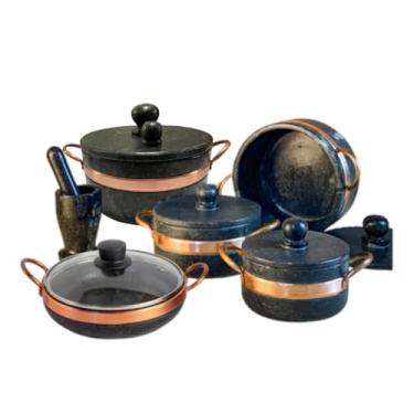 Imagem de Jogo de Panelas de Pedra Sabão 6 peças com Panela de Pressão