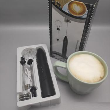 Imagem de Mini Mixer Portátil Misturador de Bebidas Com 3 velocidade e 2 cabeças Batedor Espumador de Leite USB Recarregável Cozinha Cafe Ovo (Branco)