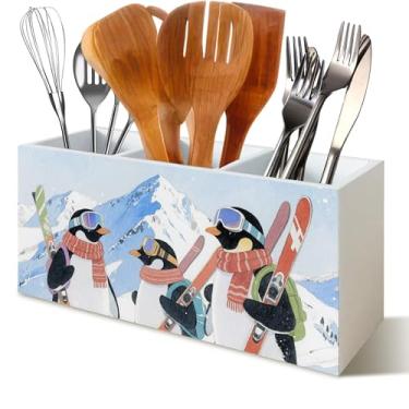Imagem de YTRGI Organizador de lápis de pinguim de esqui de inverno para mesa, presentes de pinguim para mulheres, montanhas nevadas de inverno, animais, madeira, utensílios de cozinha, utensílios, organizador