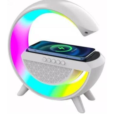 Imagem de Iluminação Sofisticada: Luminária de Mesa para Quarto em Branco - AF