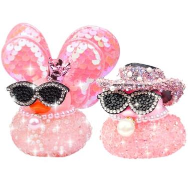 Imagem de MuMyer Ornamentos de carro de pato de borracha de diamante, 2 peças de strass brilhantes patos decoração de painel de carro com mini asas chapéu de caubói colares de óculos de sol
