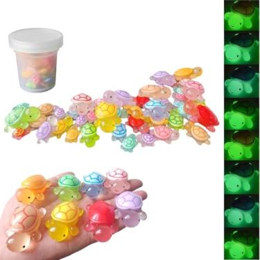 Imagem de 50 peças mini tartarugas de resina que brilham no escuro mini figuras de animais para acessórios de jardim de fadas pequenas decorações de aquário decoração de casa de bonecas