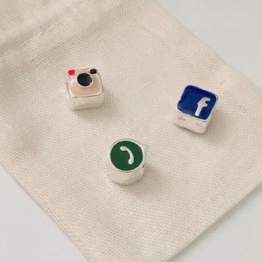 Imagem de Kit 3 Berloques Redes Sociais para pulseira pulseiras de berloques - P
