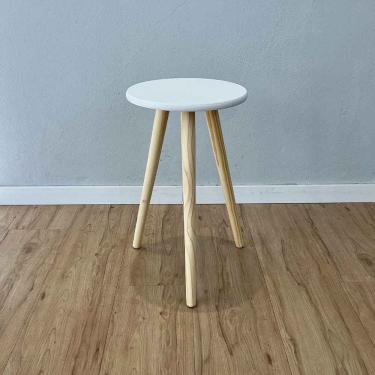 Imagem de Mesa Lateral Redonda com Pé Palito Madeira Pinus 30cm Branco e Natural Artfactory Design