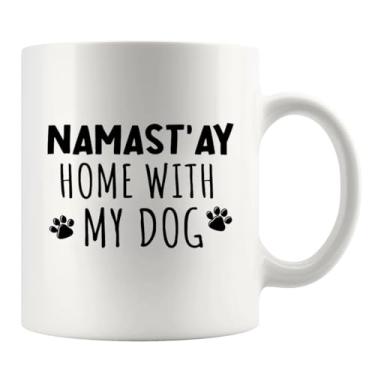 Imagem de Namast'ay Home With My Dog Namaste Dog Lover Gifts for Dog Dad Mom Pet Dog Owners Poodle Labrador Golden Retriever Dachshund Schnauzer Caneca de cerâmica 325 ml branca