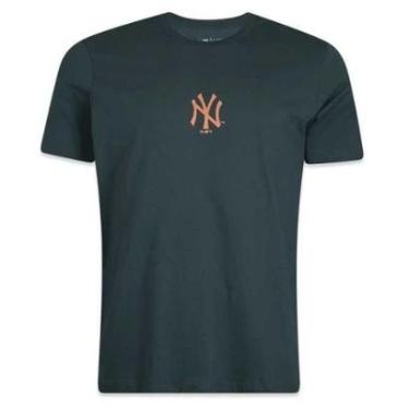 Imagem de Camiseta Masculina New Era Manga Curta New York Yankees Logo Frontal Verde Escuro G-Masculino