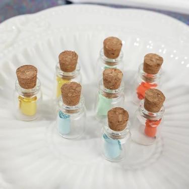 Imagem de 10 mini garrafas de vidro com potes minúsculos de cortiça, pequenos frascos de poção, frascos de feitiço, garrafa de areia, pequenas garrafas decorativas para artesanato, exibição, lembrancinhas de