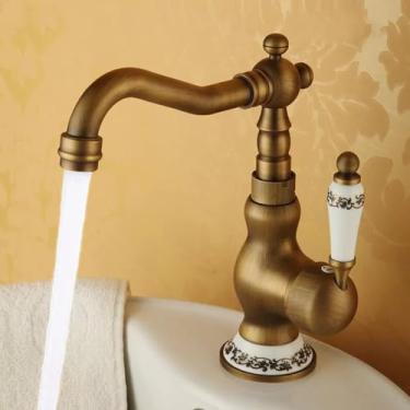 Imagem de Torneiras de cozinha Torneiras de banheiro Torneiras de bacia antigas Torneiras de latão montadas no deck para pia giratória e porcelana de cobre Torneiras misturadoras de água Torneira de g