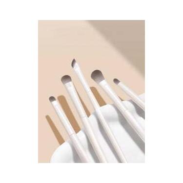 Imagem de Conjunto de 5 pincéis de maquiagem natural para olhos brancos, incluindo delineador angular, pincel de sombreador, lápis de mistura, pincel de bala, ultramacio, delineador, ferramenta cosmética de