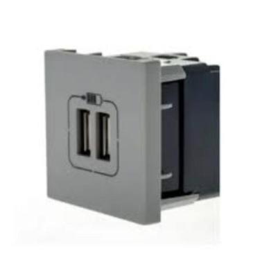 Imagem de Modulo Carregador 2 X USB-C 3A Pial Plus+ Legrand Cinza 615096CZ