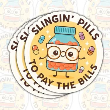 Imagem de Adesivo de 3 Pílulas Slingin para Pagar as Contas, Decalque de Vinil Engraçado Farmacêutico Farmacêutico, Adesivo de Frasco de Comprimidos Bonito para Laptop, Garrafa de Água, Notebook, Tecnologia