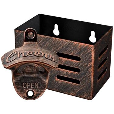 Imagem de Luwanburg Abridor de garrafa rústico Cheers montado na parede e pequeno coletor de tampas orifícios de drenagem de cobre antigo montável para placa de transporte de refrigerador DIY de madeira