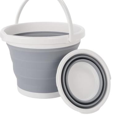 Imagem de Balde Dobrável de Silicone, Cinza e Branco, 5L, Alça Retrátil, Design Compacto para Limpeza e Armazenamento