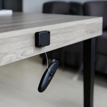 Imagem de LAKIRA Trava retrátil atualizada para controle remoto de TV de 2 metros com guia ajustável, resgate remoto para controles remotos de TV, controles de jogos, showroom, escritório e uso doméstico (1