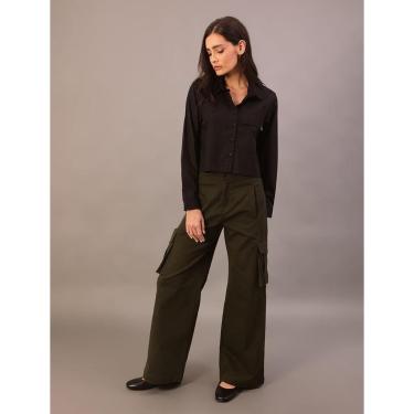 Imagem de Camisa Cropped Calvin Klein Jeans  Com Bolso Frontal-Feminino