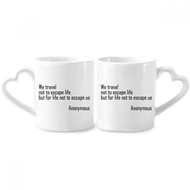 Imagem de We Travel Not Escape Life Conjunto de canecas de porcelana para casais, coração e coração