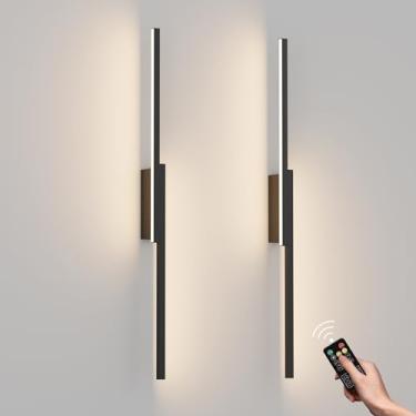 Imagem de Aipsun Arandela de parede preta operada por bateria de 80 cm, conjunto de 2 arandelas recarregáveis, luzes de parede reguláveis sem fio para sala de estar, quarto