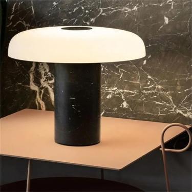 Imagem de Lâmpada de mesa moderna nórdica Moda Criatividade Sala de estar Quarto Estudo Villa Hotel Casa Móveis LED Luzes decorativas (Estilo 60)