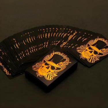 Imagem de Baralho Profissional Caveira Dourada, Cartas Pretas à Prova D'água, 54 Peças, 8,7 x 5,7 cm, Design Metálico para Mágica e Jogos