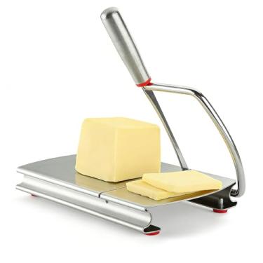 Imagem de BEWITU Cortador manual de queijo, branco e amarelo, lâmina de aço inoxidável, operação com uma mão, tamanho padrão de palito de manteiga, recomenda-se lavar à mão