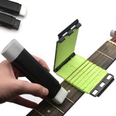 Imagem de MAXCHEER Kit de limpeza de guitarra, limpador de cordas de guitarra de cabeça dupla, removedor de ferrugem com lubrificante na corda de escova e esfregão de pano de braço limpo para violino/baixo