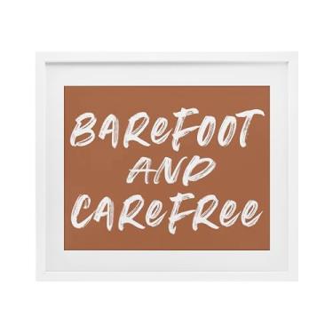 Imagem de Stupell Industries Impressão Emoldurada Barefoot & Carefree Brown White Under Glass, design por Lettered and Lined, 17 x 21