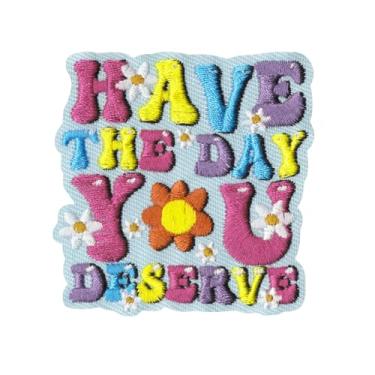 Imagem de Patch sarcástico engraçado de ferro no bordado para jaquetas jeans, mochilas, frase divertida, passar a ferro/costurar, acessórios de reparo Boho DIY (tenha o dia que você merece)