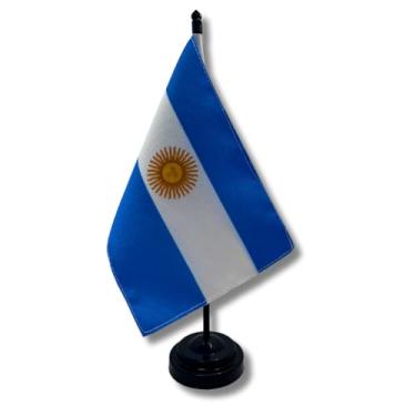 Imagem de Bandeira de Mesa Argentina, Decorativa, Dupla Face, Multicolorido, 19x13cm, Base Preta, Escritório e Eventos, Tecido Oxford, Haste Plástica