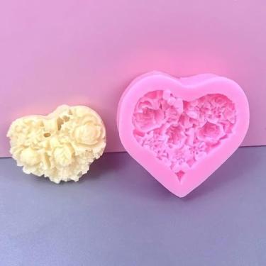 Imagem de JGHITROME Discos de lixa de malha, gancho e laço, lixa de polimento 5,5 x 5,2 x 1,5 cm, sabão de fondant de silicone rosa amor, 3D, bolo, geleia, pudim, doce, chocolate, acessórios decorativos para