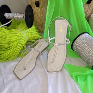 Imagem de Rasteirinha Sandália Rasteira Brilho Fivela - Rozes Shoes, Off white, 