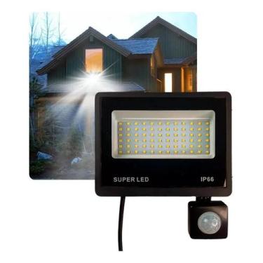 Imagem de Refletor Led 50w + Sensor Presença + Dia Ou Noite Embutido C - Congrat