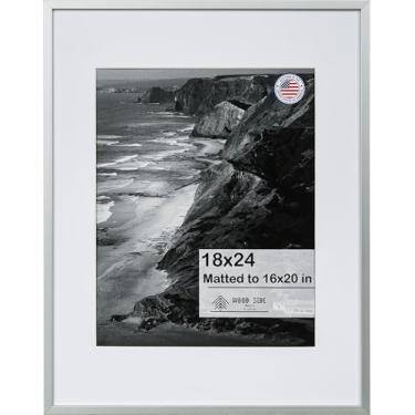 Imagem de WOOD SIDE ORBIS Moldura metálica de alumínio prata 45,7 x 61 cm com tapete 40,6 x 50,8 cm, vidro temperado frontal - porta-retratos de parede para pôster, 1 pacote