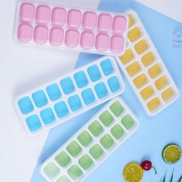 Imagem de Kit 4 Unidades Forma De Gelo Colorido Com Tampa Ice Flexivel Forminha Fundo De Silicone 14 Cubos Em Cada Alimentos Frutas Papinha - Linha Premium SellXpert.