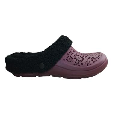 Imagem de Sandália Clog Boaonda Nellie Glove II cor Açaí Peluciado Preto Estilo Inverno Pelo Quente Forro Interno (Açaí, BR, Adulto, Numérico, 35)