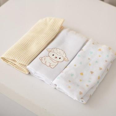 Imagem de Fralda Luxo Estampada/ Lisa com Aplicação 68cm x 70cm - Bublim Ninho, 