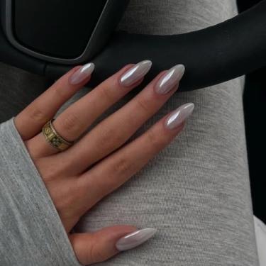 Imagem de Orzolatent Unhas de pressão cromadas nude – brilho reflexivo, acabamento elegante, leve e fácil de fazer, 24 peças com cola, lixa de unha, gel de gelatina, bastão de madeira, almofada de álcool