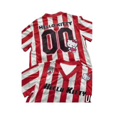 Imagem de Camiseta Feminina Oversized Hello Kitty Listrada Com Decote Em V E Man