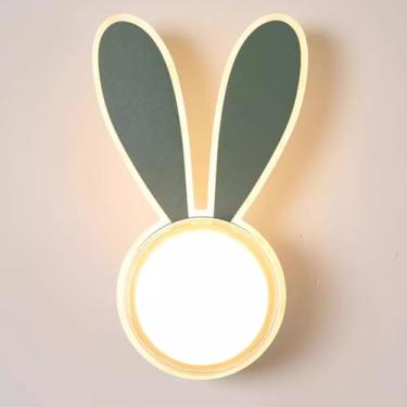 Imagem de Luminária de parede longa recarregável com controle remoto, dimerizável, para uso interno, sem necessidade de energia elétrica, preta, carregamento sem fio USB, luminária de cabeceira, LED c